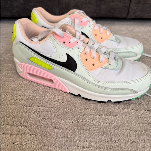 Nike Air Max Sneakers - Picture 1 of 6